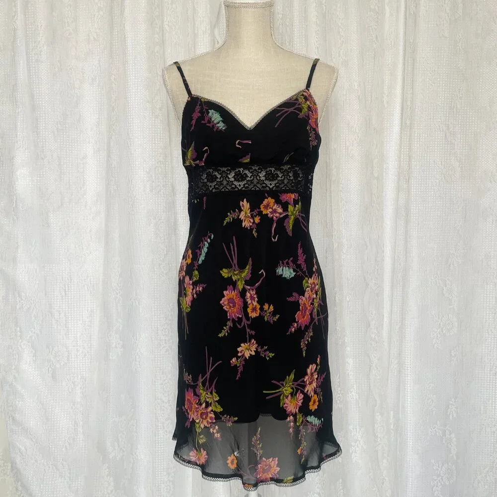 Sold - Picture 4 of 14